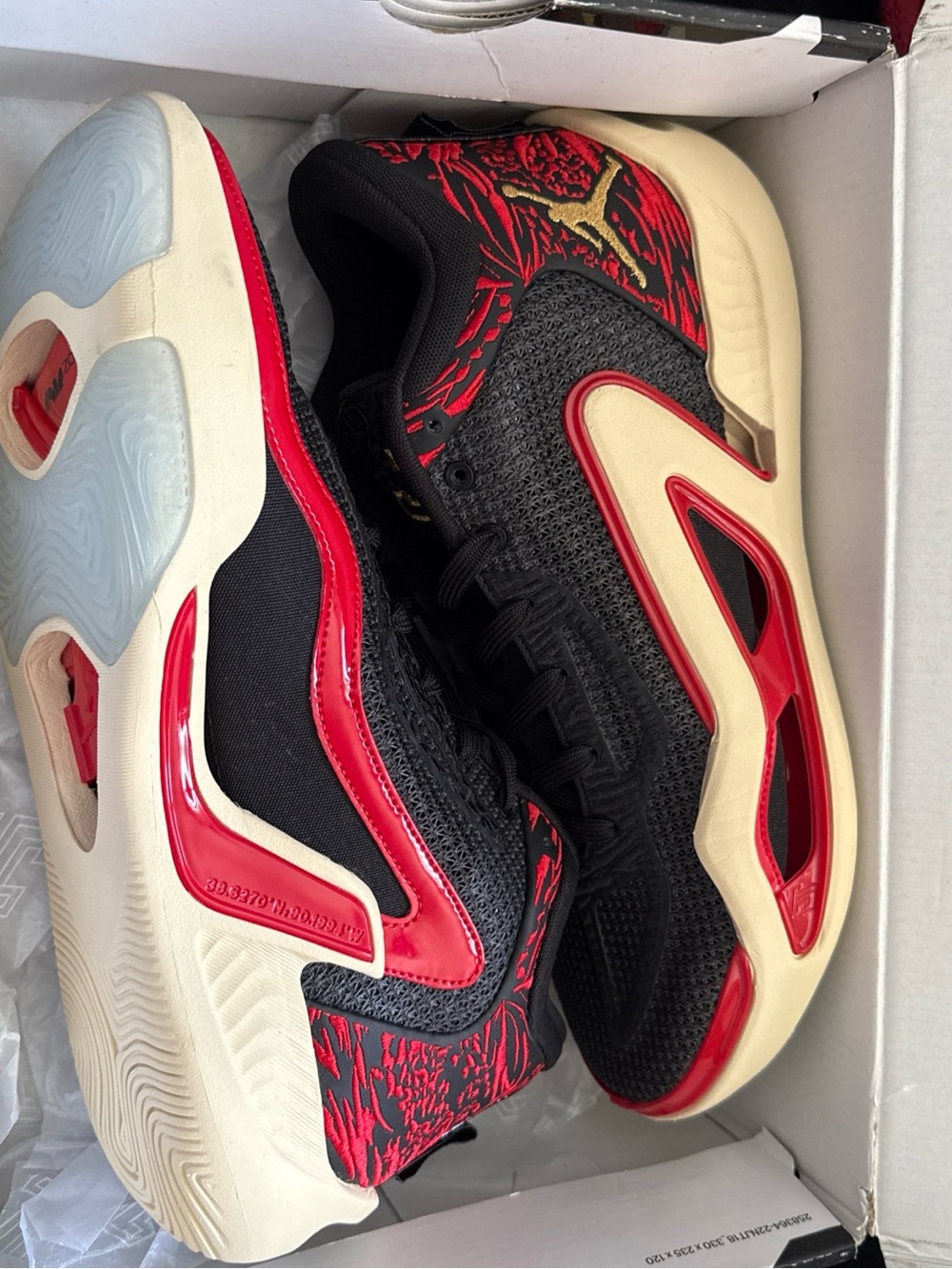 Jason Tatum signature basket shoe Men's Basketball Shoes - Black / Red / Cream